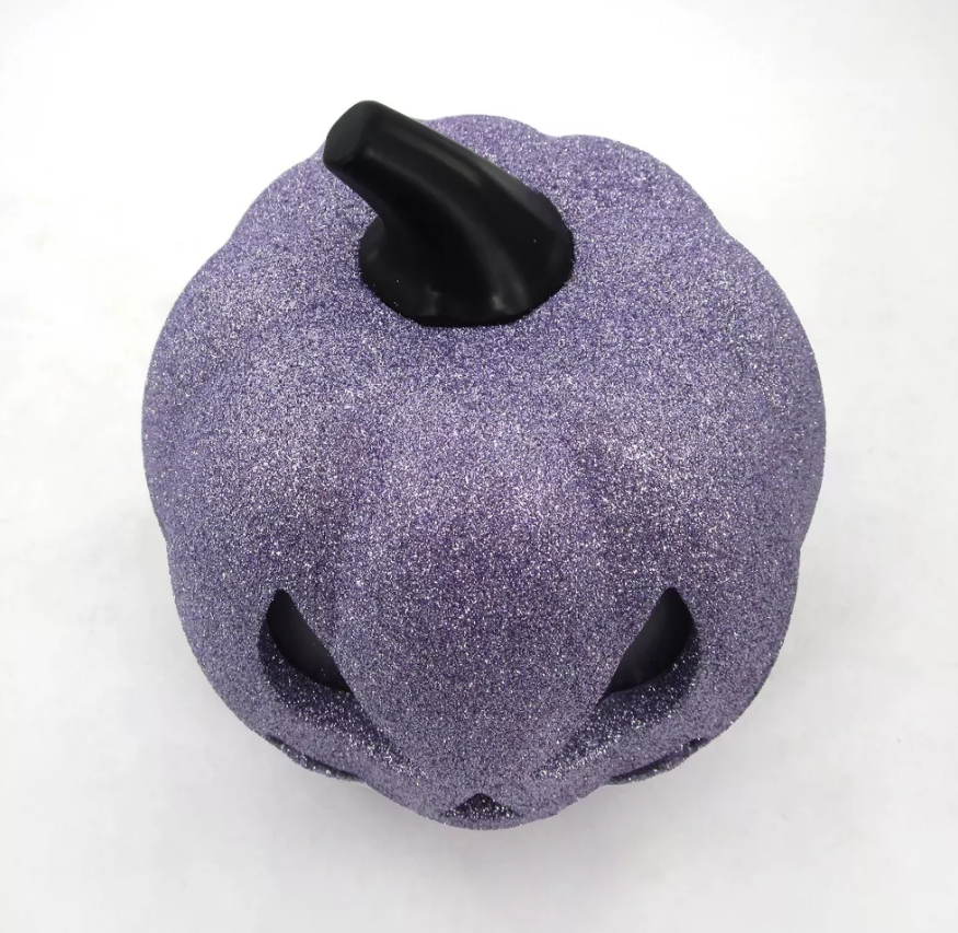 Halloween Jack-O-Lantern Pumpkin Figurines Color Changing LED  - Bullseye's Playground™